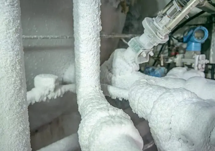 pipes-vents-are-frozen-when-pumping-gas-power-repair-team